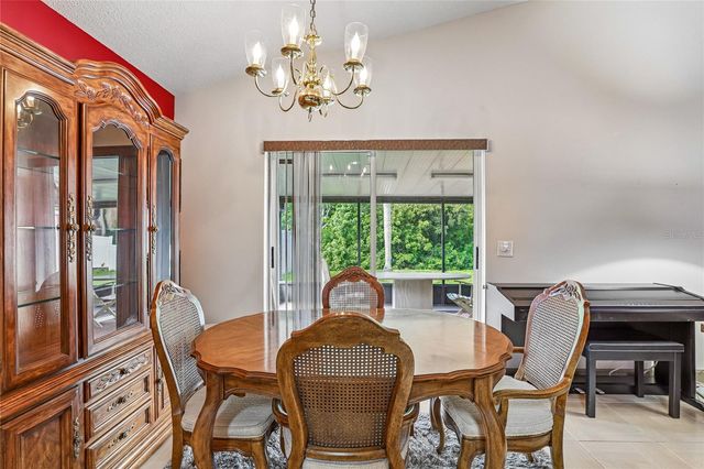 8208 RIVERBOAT DRIVE, Tampa, FL 33637