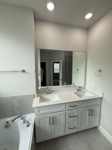 1219 Triton Drive, Seagoville, TX 75159