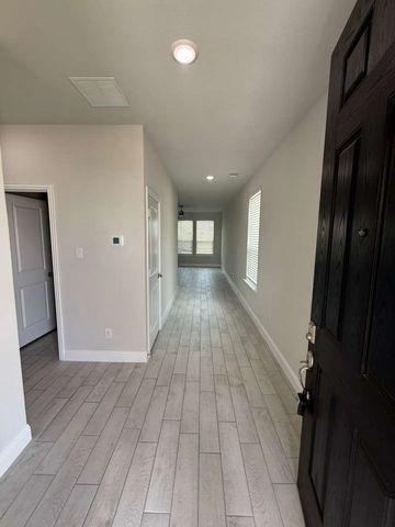 1219 Triton Drive, Seagoville, TX 75159