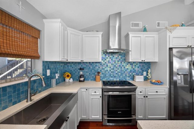 22002 Termini San Luis Pass Road, Galveston, TX 77554