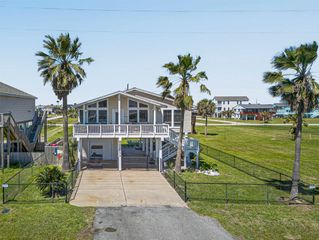 22002 Termini San Luis Pass Road, Galveston, TX 77554