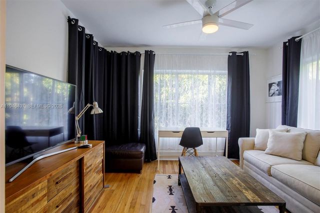 1360 SW 14th St, Miami, FL 33145