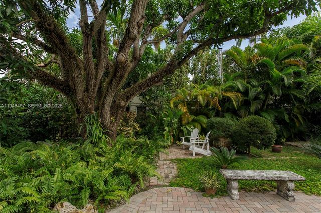 1360 SW 14th St, Miami, FL 33145