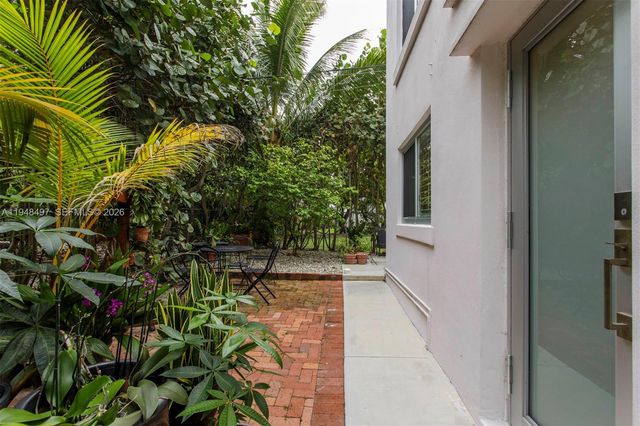 1360 SW 14th St, Miami, FL 33145