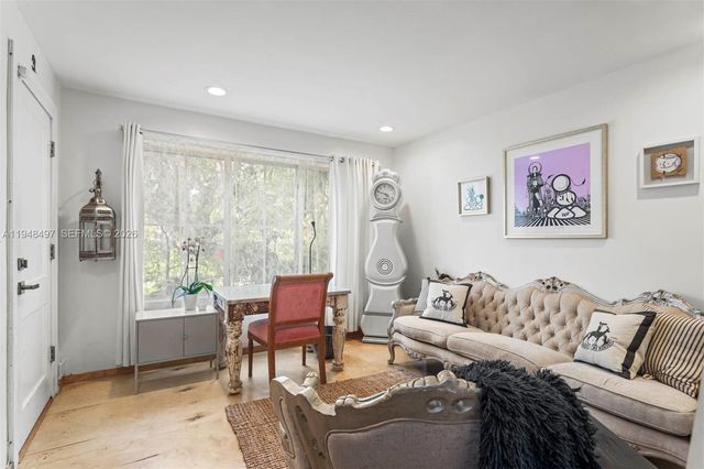 1360 SW 14th St, Miami, FL 33145