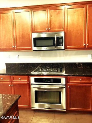 3832 W Avenue J11 Avenue, Lancaster, CA 93536