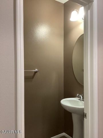 3832 W Avenue J11 Avenue, Lancaster, CA 93536