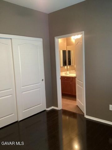 3832 W Avenue J11 Avenue, Lancaster, CA 93536