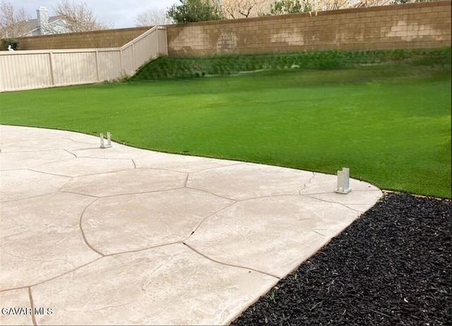 3832 W Avenue J11 Avenue, Lancaster, CA 93536