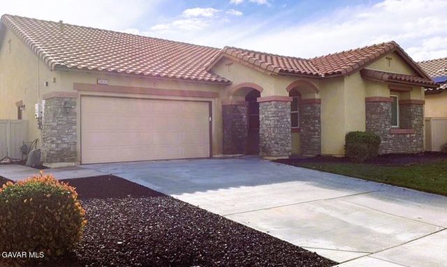 3832 W Avenue J11 Avenue, Lancaster, CA 93536