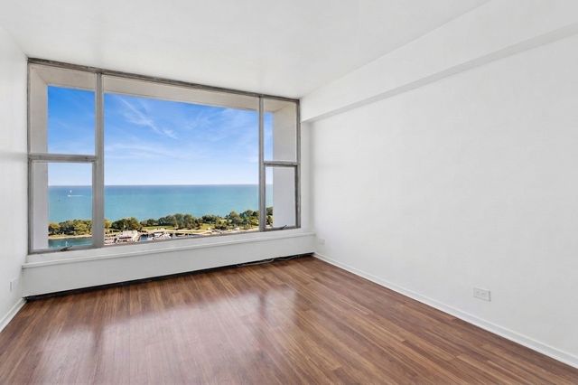 3200 N Lake Shore Drive 2402, Chicago, IL 60657