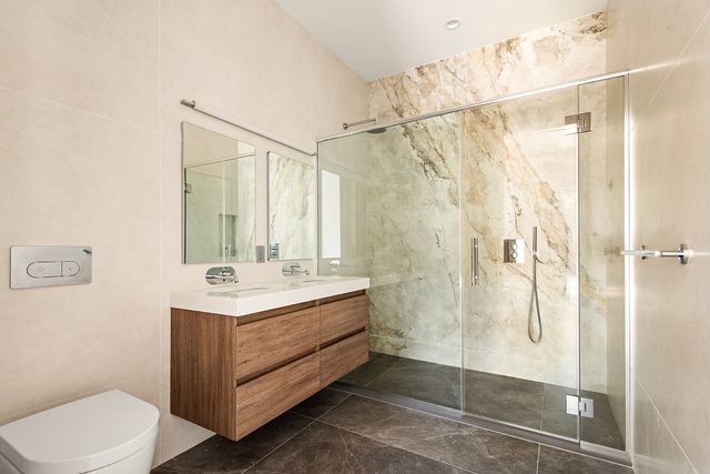 218 23RD Street GARDEN, New York City, NY 11232