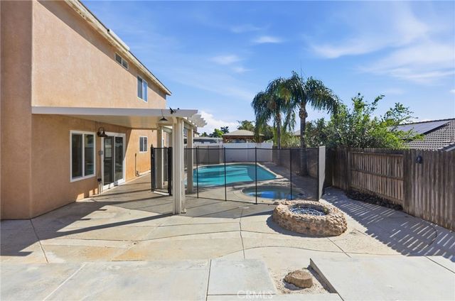 1677 Mesquite, Beaumont, CA 92223