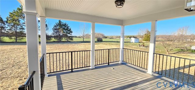 1929 Howerton Rd, Dunnsville, VA 22454