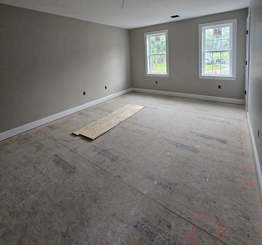 47 North Main Street, Freetown, MA 02702