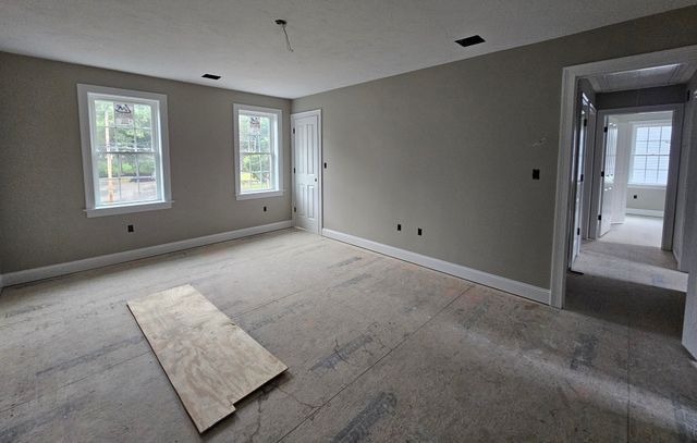 47 North Main Street, Freetown, MA 02702