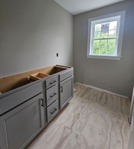 47 North Main Street, Freetown, MA 02702