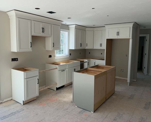 47 North Main Street, Freetown, MA 02702