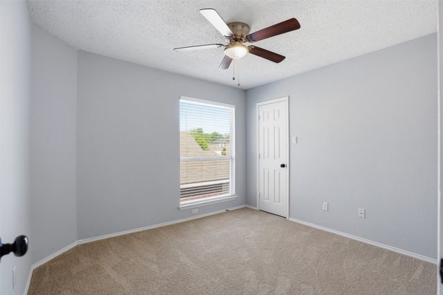 4900 Lodgepole Lane, Fort Worth, TX 76137