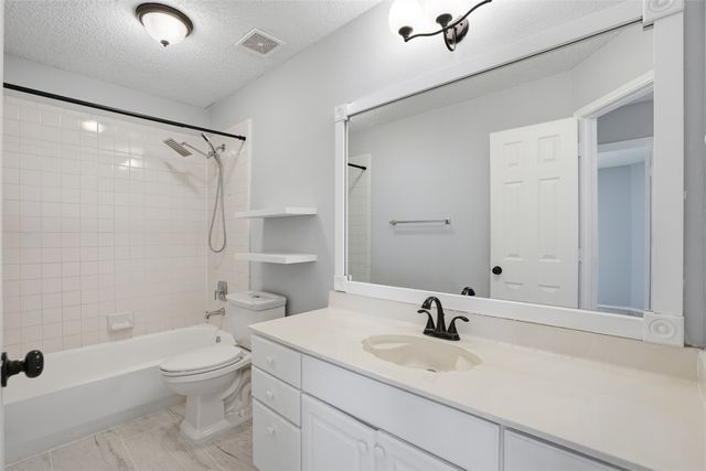 4900 Lodgepole Lane, Fort Worth, TX 76137