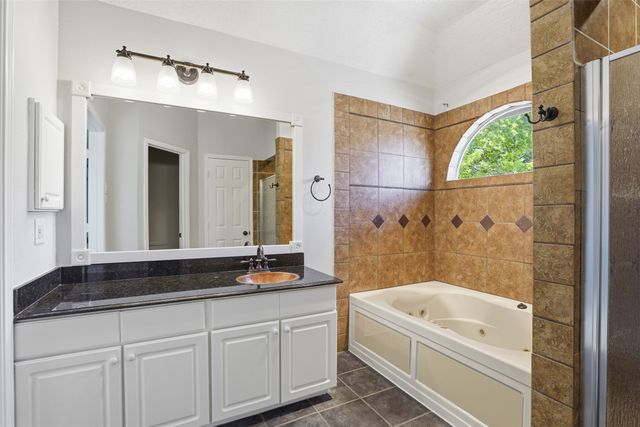 4900 Lodgepole Lane, Fort Worth, TX 76137