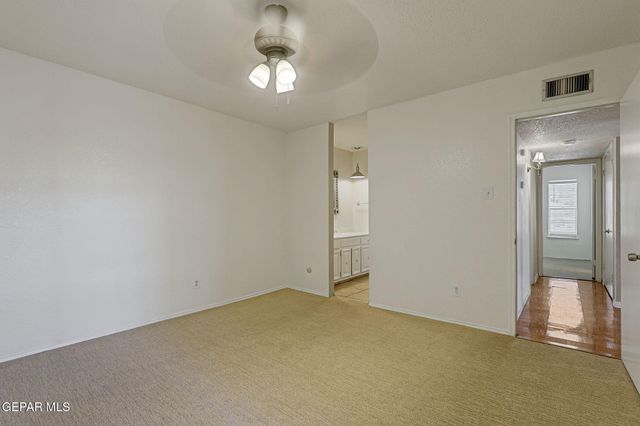 6201 ESCONDIDO Drive 19G, El Paso, TX 79912