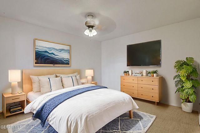 6201 ESCONDIDO Drive 19G, El Paso, TX 79912