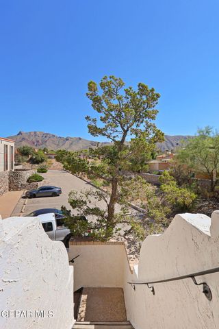 6201 ESCONDIDO Drive 19G, El Paso, TX 79912