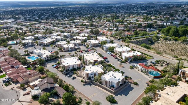 6201 ESCONDIDO Drive 19G, El Paso, TX 79912