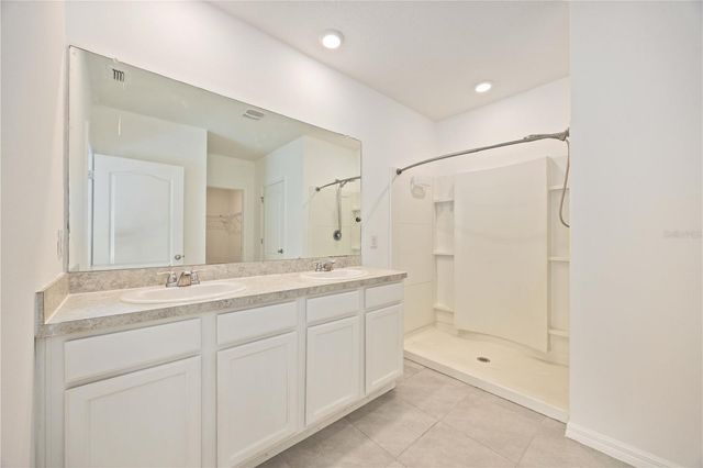 5473 ORO VALLEY ROAD, Auburndale, FL 33823