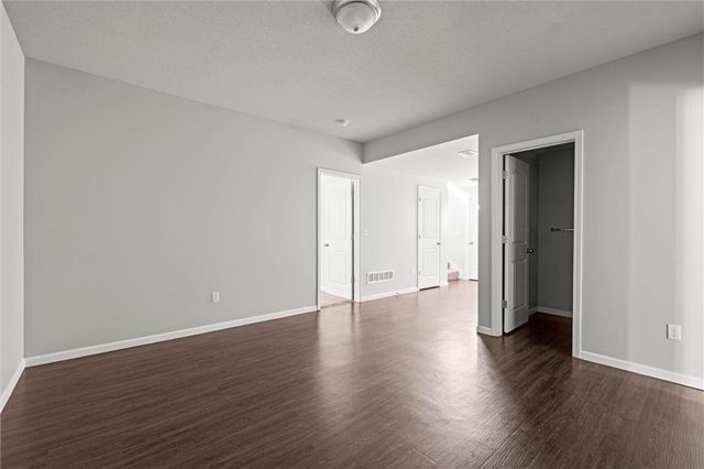 719 Samantha Lane, Belton, MO 64012