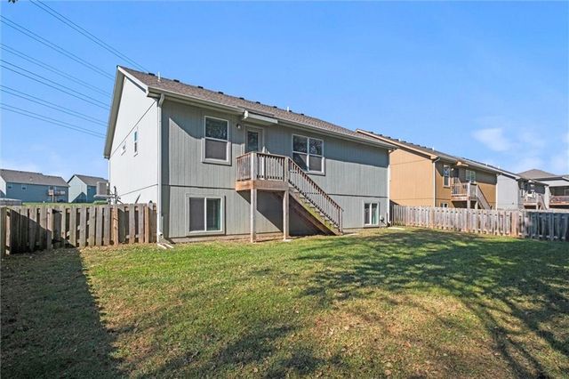 719 Samantha Lane, Belton, MO 64012