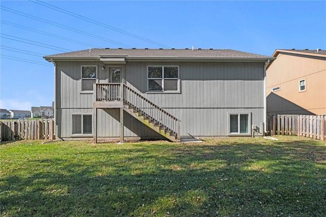 719 Samantha Lane, Belton, MO 64012