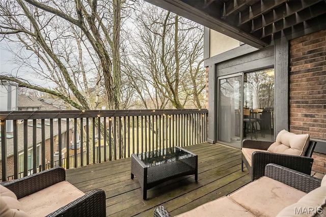 2316 Seven Pines Drive 1, St Louis, MO 63146