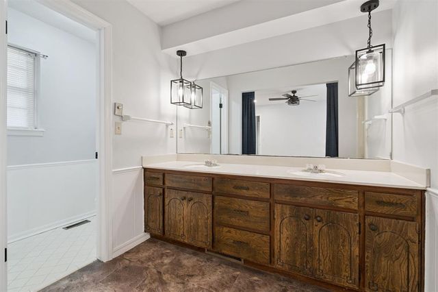 1315 Beverly Hills Street, Norman, OK 73072