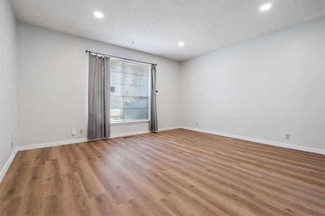 1315 Beverly Hills Street, Norman, OK 73072