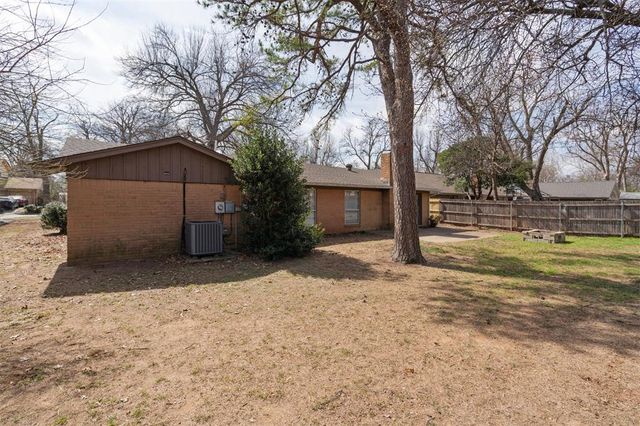1315 Beverly Hills Street, Norman, OK 73072