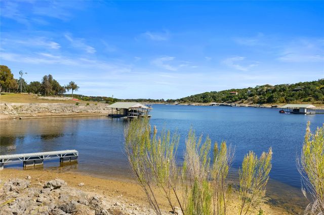 20204 Barnett Glenn RD, Spicewood, TX 78669