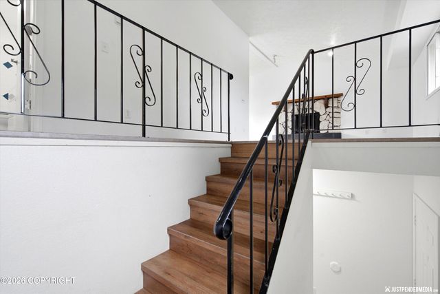 1130 W 71st Court, Anchorage, AK 99518