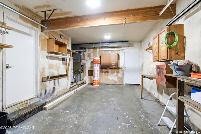 1130 W 71st Court, Anchorage, AK 99518