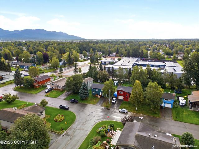 1130 W 71st Court, Anchorage, AK 99518