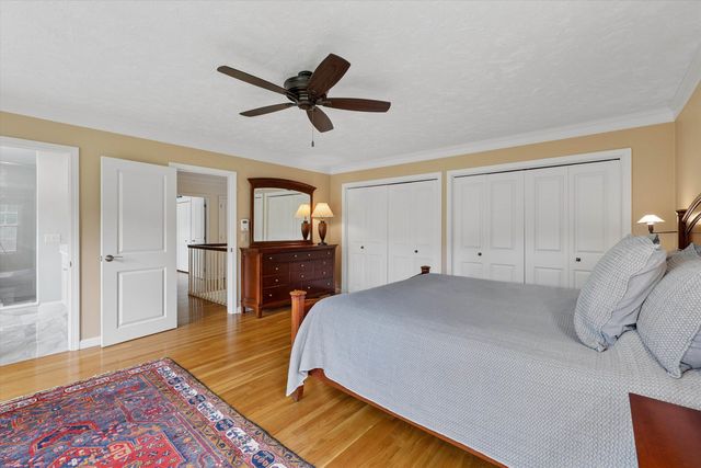10 Puritan Drive, Bedford, NH 03110