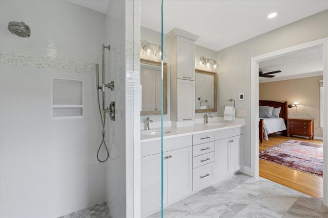 10 Puritan Drive, Bedford, NH 03110