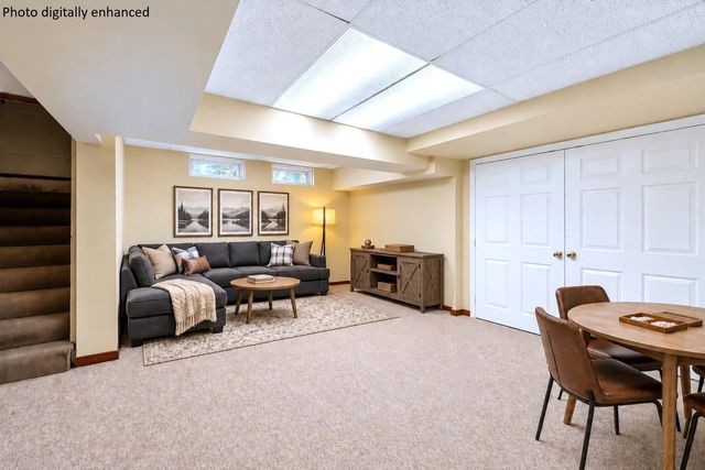 10 Puritan Drive, Bedford, NH 03110