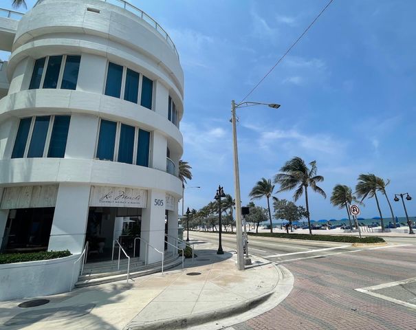 3000 Riomar Street 307, Fort Lauderdale, FL 33304