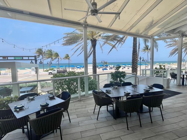 3000 Riomar Street 307, Fort Lauderdale, FL 33304