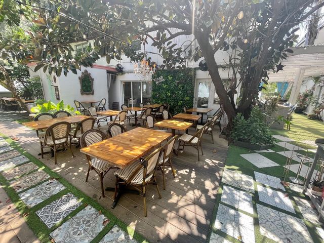 3000 Riomar Street 307, Fort Lauderdale, FL 33304