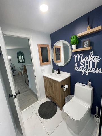 3000 Riomar Street 307, Fort Lauderdale, FL 33304