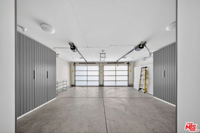 9716 Oak Pass Road, Beverly Hills, CA 90210