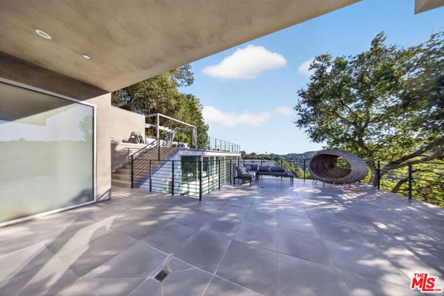 9716 Oak Pass Road, Beverly Hills, CA 90210